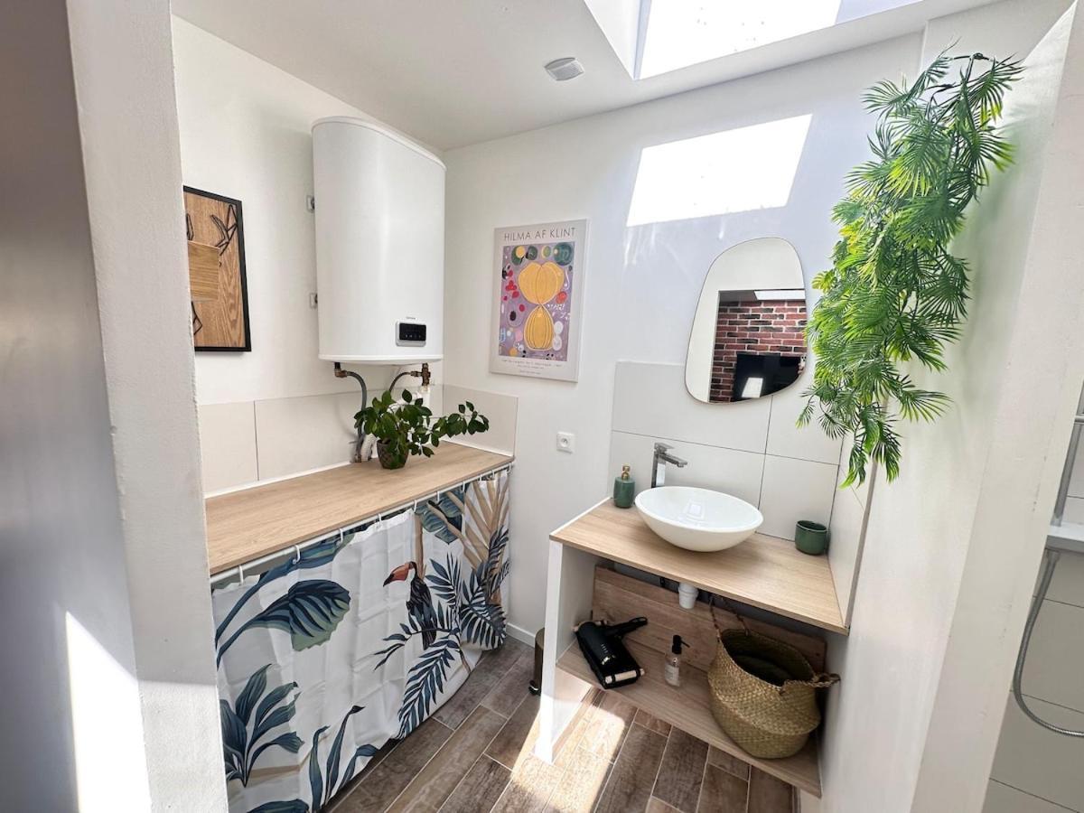 L Echappee Remoise, Jacuzzi Proche Caves Champagne Apartment